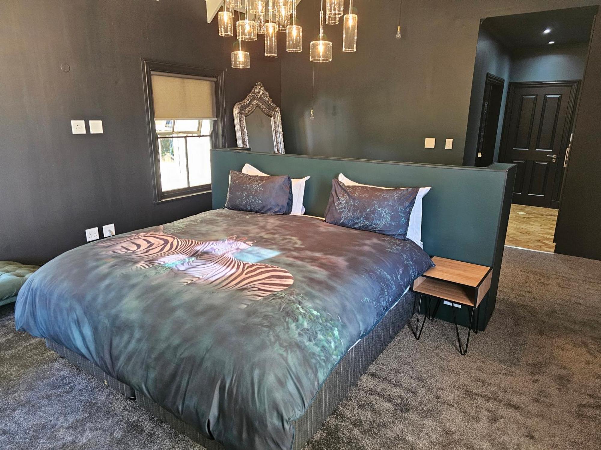 Die Heerenhuys Guest Suites ستيلينبوش المظهر الخارجي الصورة