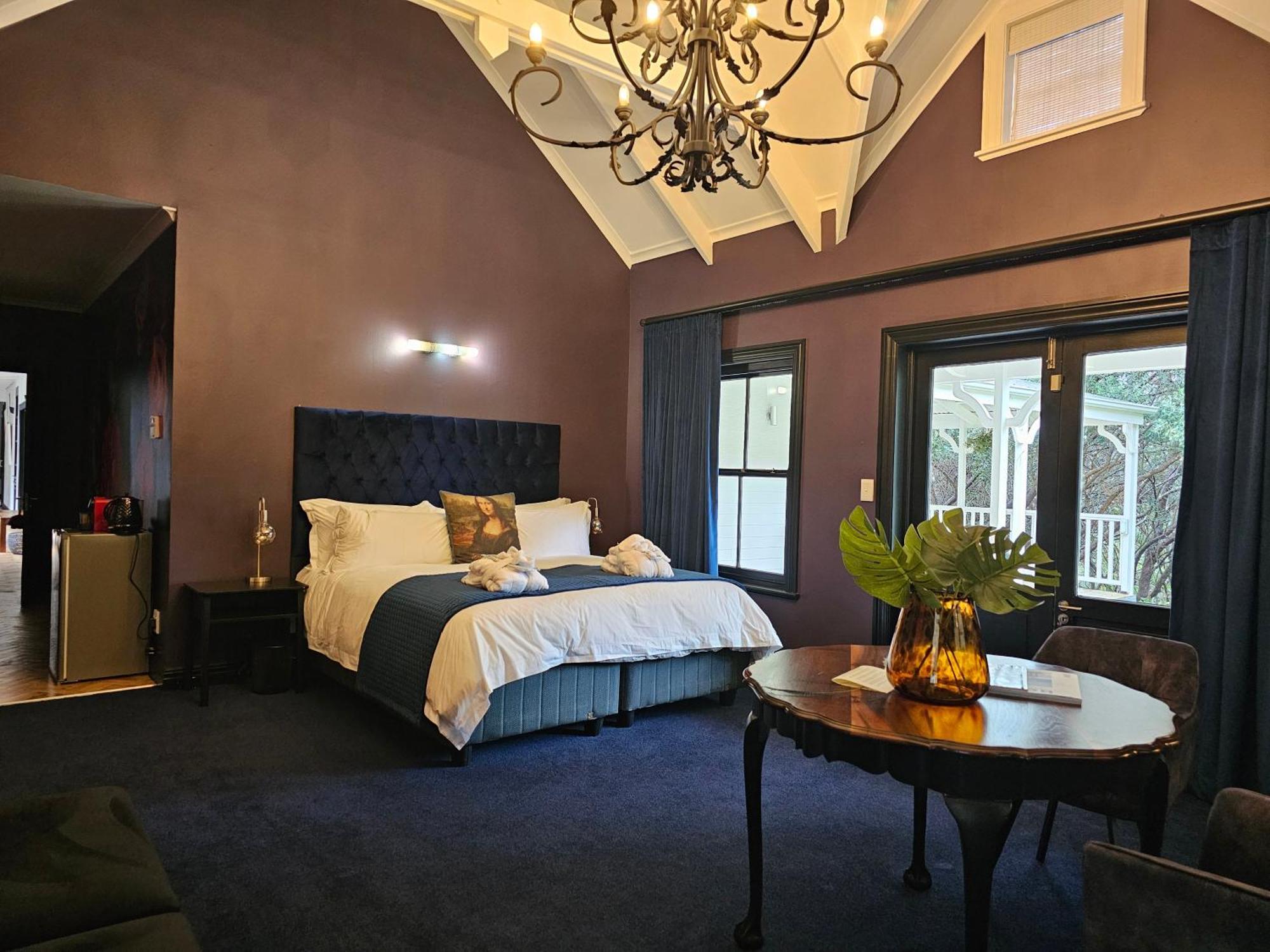 Die Heerenhuys Guest Suites ستيلينبوش المظهر الخارجي الصورة